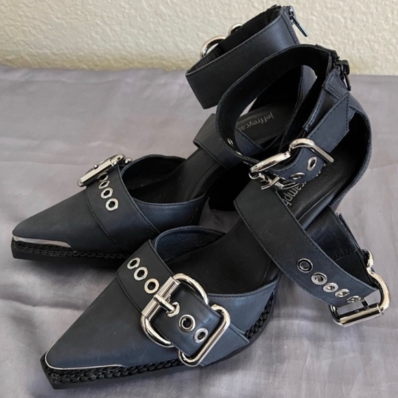 Jeffrey Campbell Emilia black buckle ankle sandal-booties size 6.5 - Picture 3 of 5